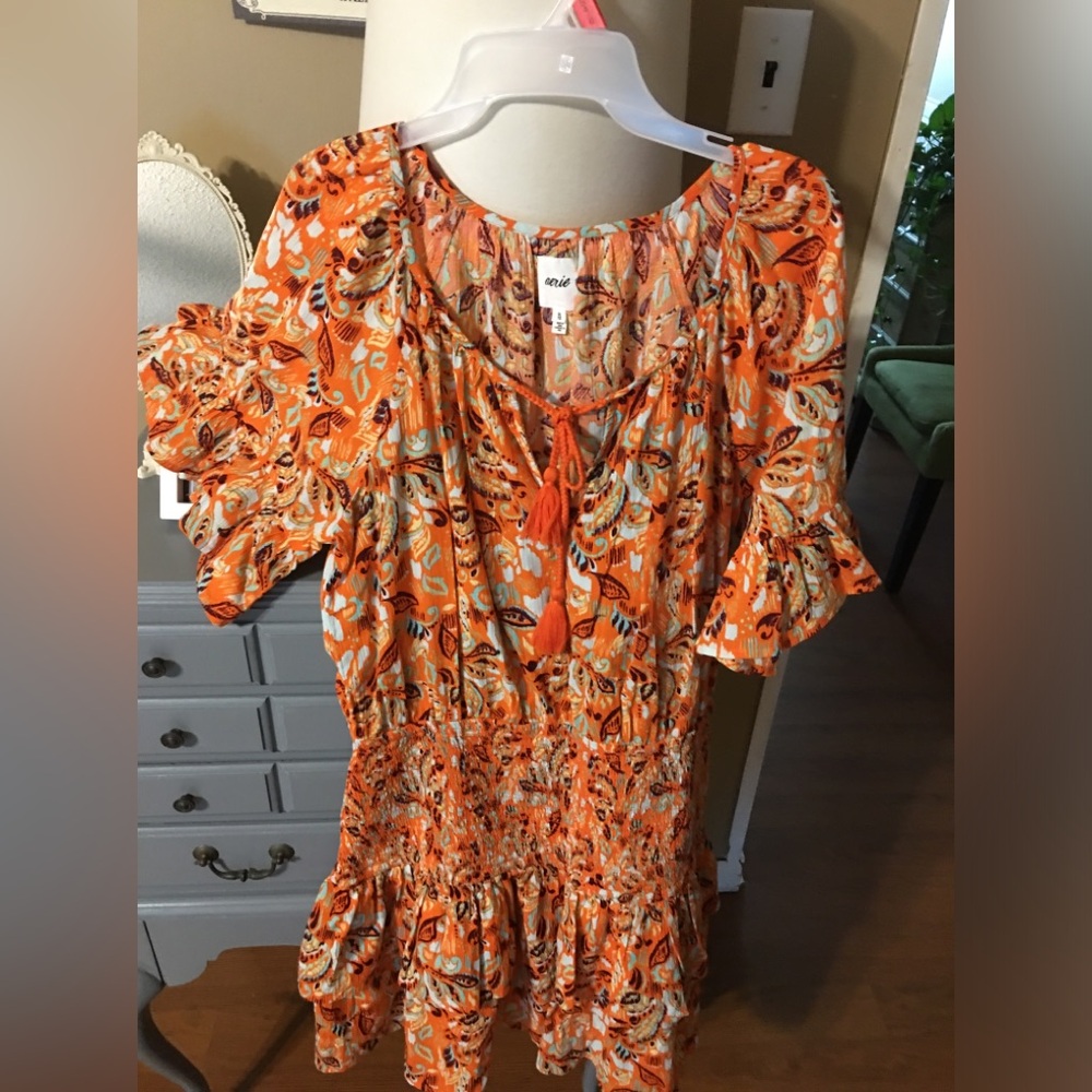 Women dress